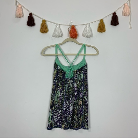 Lululemon Dancing Warrior Tank Floral Sport Pistachio Size 6 - Picture 10 of 11